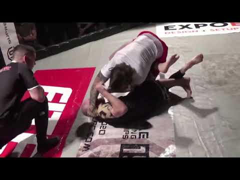 Paul Strachan Vs Dylan Barr