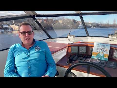 Expedice - Čtyři z lodě a pes