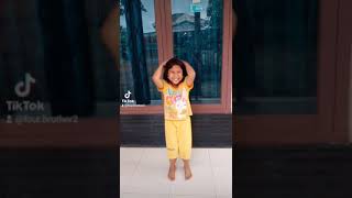 Download lagu tiktokan mbak eca dn mbak selda mp3