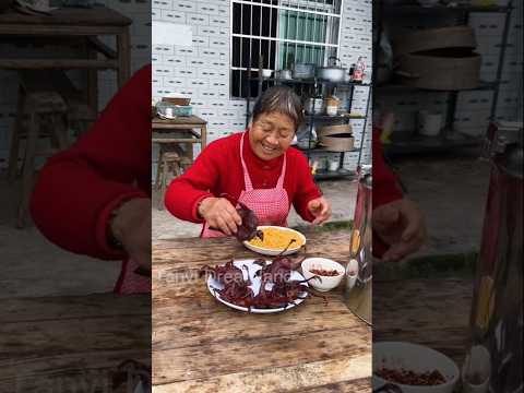 बाल्टी भर नूडल्स बन गए ! चिंकी का मज़ाक पड़ा भारी 😂🍜 | #shorts #sehar #noodles #funny #amazingfacts