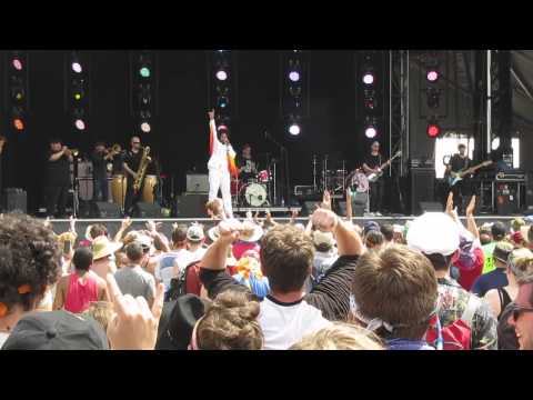 Brown Sabbath "War Pigs" & "Fairies Wear Boots" Live @ Bonaroo 2015