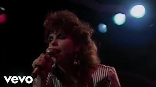 Scandal - I Second That Emotion (Live)