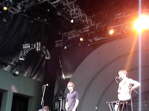 introducing bob dylan