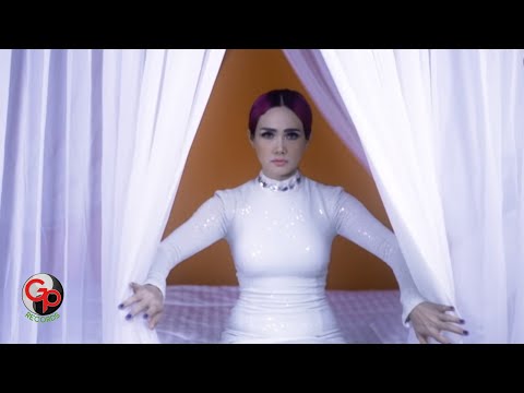 Mulan Jameela - Mencintaimu (Official Music Video)