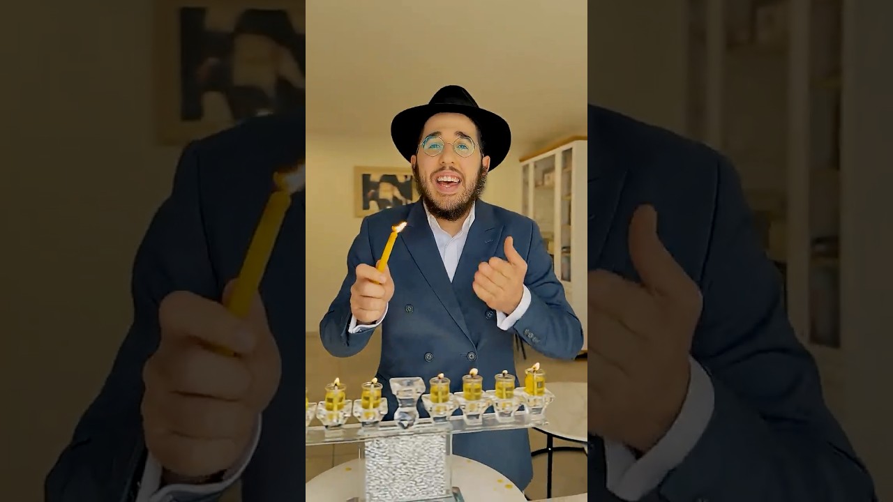 לוי פרקש בסינגל קאבר | חנוכה להודות‎ | צפו