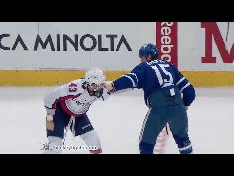 Tom Wilson vs Matt Martin Nov 26, 2016