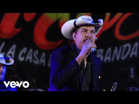 La Ley De Michoacan - El Amanecido (En vivo)