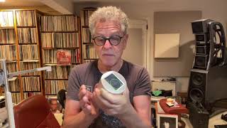 Download lagu Review: Michael Fremer on the DS Audio ES 001 Eccentricity Stabilizer - Turning the Tables for Good? mp3