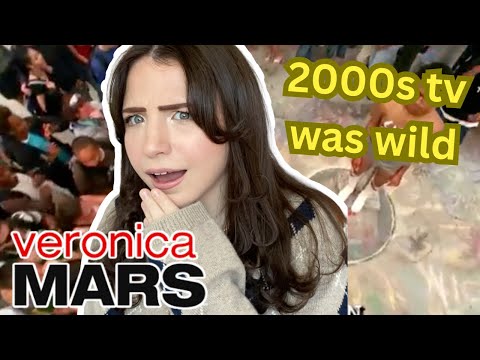 The Veronica Mars Pilot Is Kind of Insane Actually