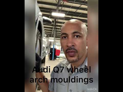 Audi Q7 wheel arch mouldings