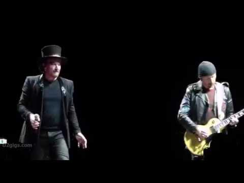 U2 MacPhisto speech/Acrobat, København 2018-09-30 - U2gigs.com