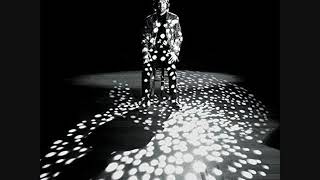 KELLEY STOLTZ . Feather Falling