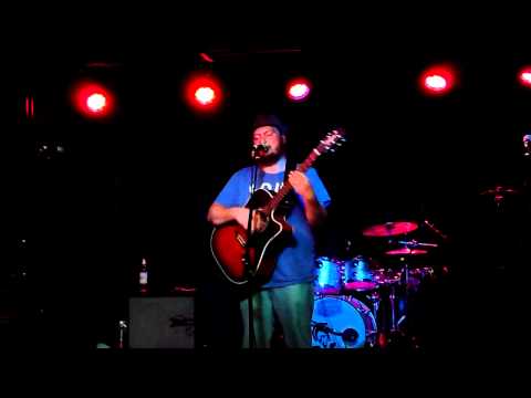 Josh Heinrichs - New Love (Acoustic) Live @ The Alley
