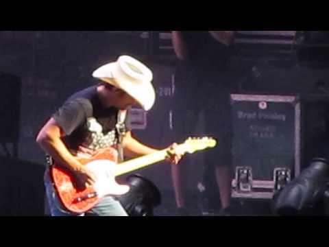 Brad Paisley Tampa, FL Aug 2014