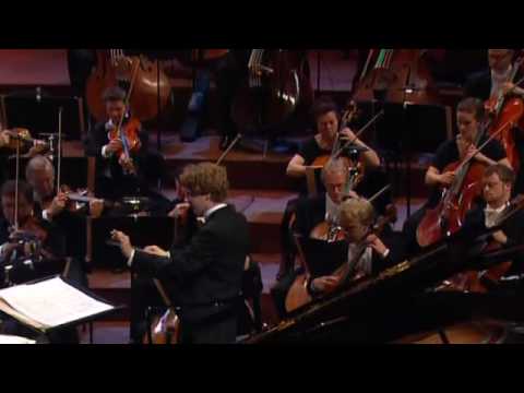 Marianna Shirinyan, Rachmaninov Paganini Rhapsody, part 1/3