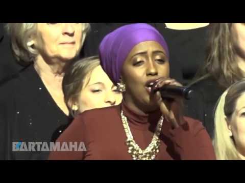 Watch Somali National Anthem Choir "SOOMAALIYEEY TOOSOO" Cigaal & Hodan Abdirahman