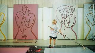 Artist Grace Weaver: "I'm drawing in painting."