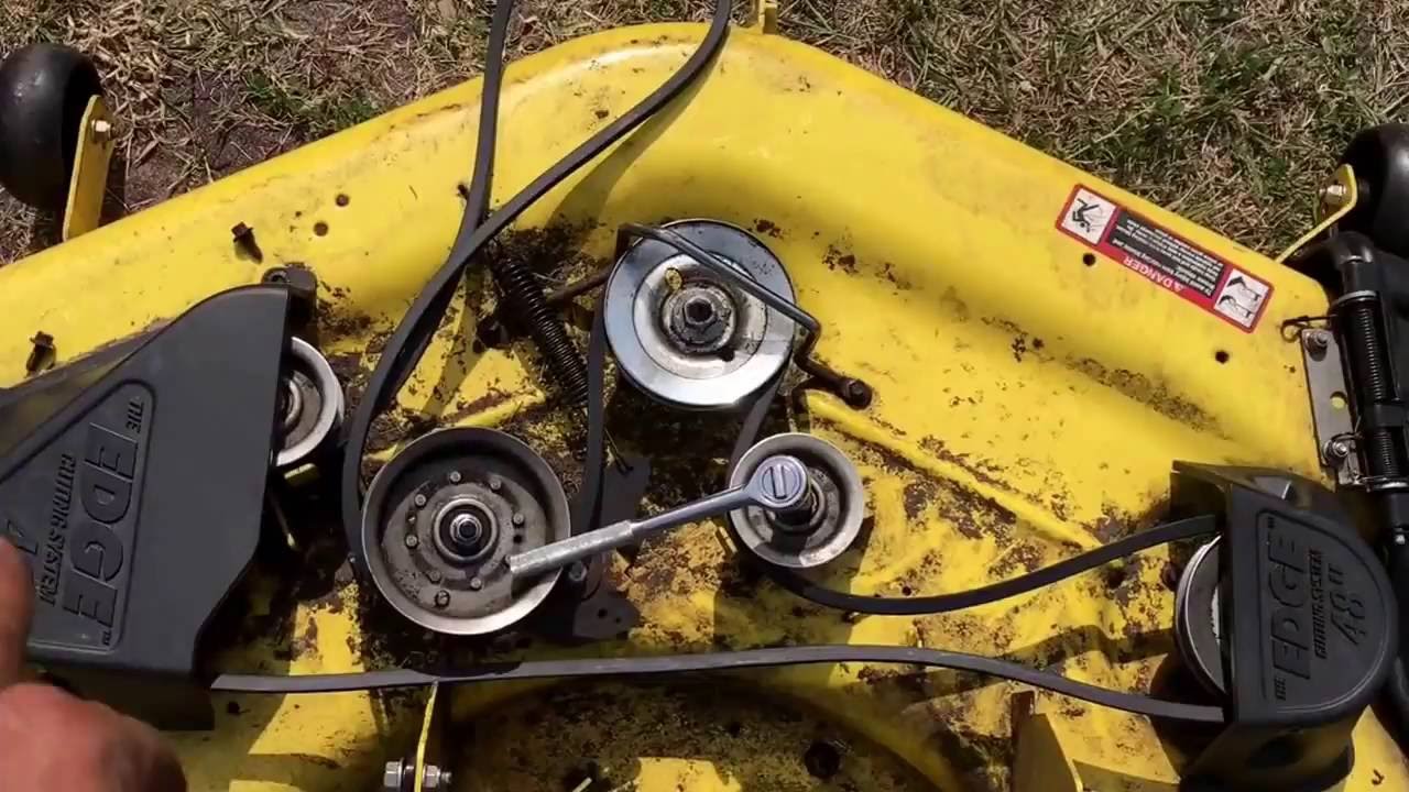 John Deere D140 belt change