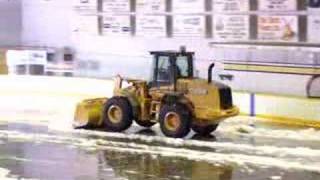 preview picture of video 'Taking the Ice out of the Rink'