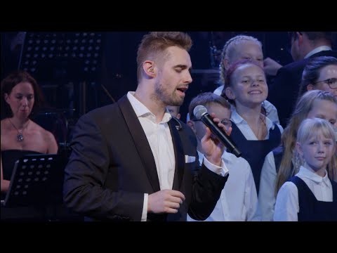 Ladislav Korbel - Snad měl bych jít (Angelika symphonic cover) ft. Coro Piccolo