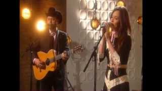 Kacey Musgraves Are You Lonesome Tonight Weekend 2015