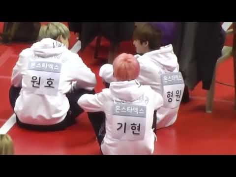 MONSTA X Moments @ 2017 ISAC Idol Star Athletics Championships