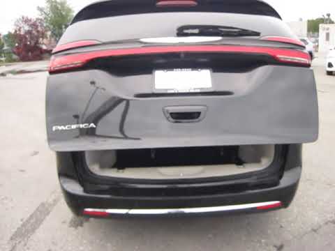2024 black /black Chrysler Pacifica Touring L (2C4RC1BG2RR) with an 3.6L V6 DOHC 24V engine, AUTOMATIC transmission, located at 9530 Old Seward Highway, Anchorage, AK, 99515, (907) 349-3343, 61.134140, -149.865570 - Photo#1