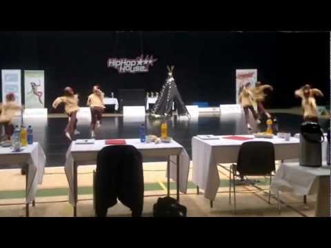Performing Arts/Showtanssin SM-kisat 2012, 2paDance Kids, 'Intiaanien tanssi'