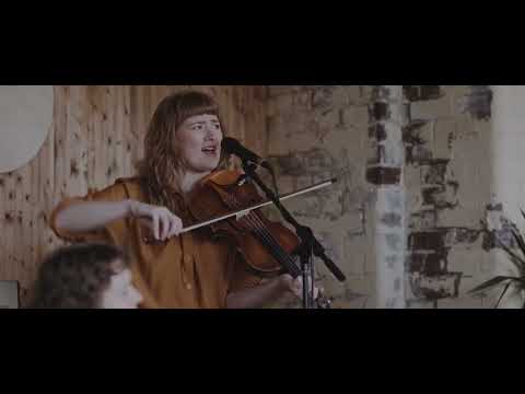 Lady Maisery: Scientist