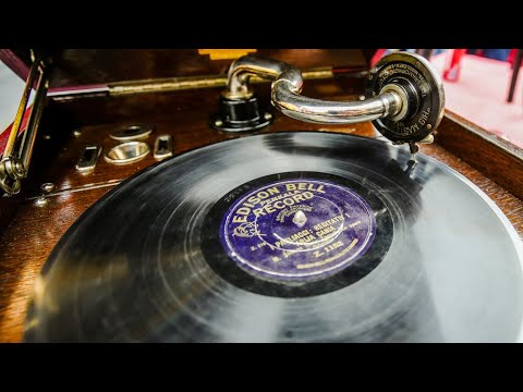 Sajam antikviteta na Britanskom trgu