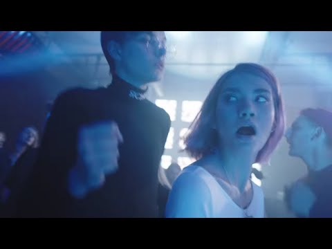 Video thumbnail for Плачу на техно (Cry On Techno)
