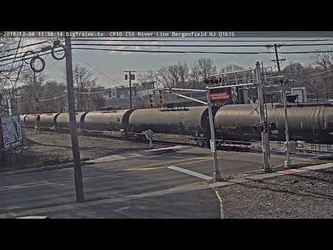 12- 7-2018 11:37 nb mix CSX 4072, 398, 3115, 9033 Q190