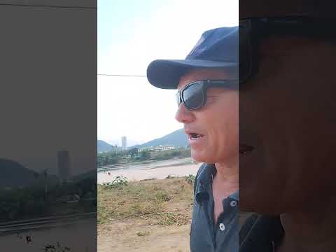 Éu conversando e mostrando as belezas dá praia quarto crescente Aragarças Goiás 