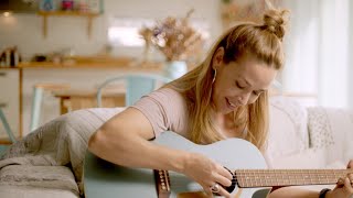 BETH canta una nueva versión de "DIME" 20 años después | RTVE