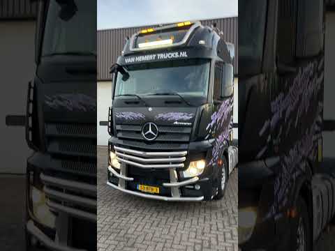 Mercedes-Benz Actros video miniatur