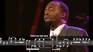 Download lagu Saxophonist hulks out and dominates 'Pick Up The Pieces' mp3