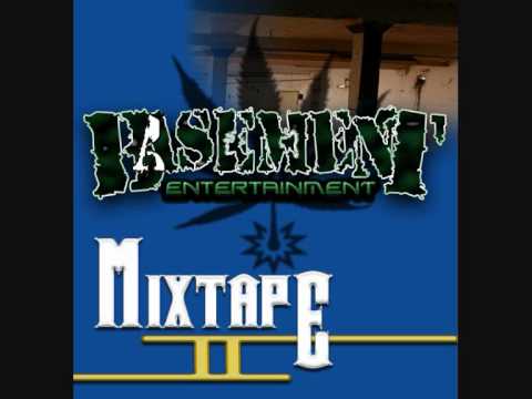 Thompa Feat. Arian - This aint a sport.wmv