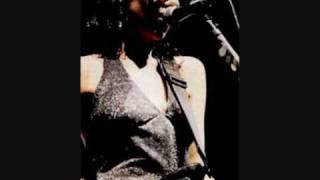 PJ Harvey - Primed and Ticking