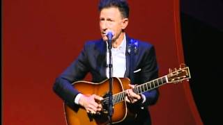 Lyle Lovett sings &quot;If I Had A Boat&quot; at The Connecticut Forum