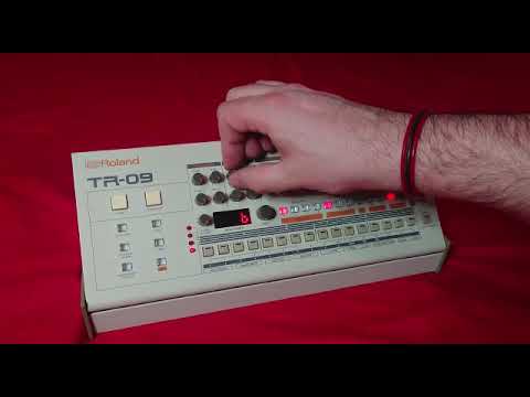 Roland TR-09 Quick demo for ebay listing
