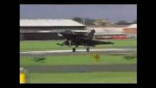 Black Rafale Aerial Ballet; "Mars Rendezvous"  /Stereo Total