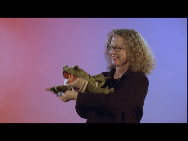 Video teaser for Folkmanis® Toad Puppet Demo