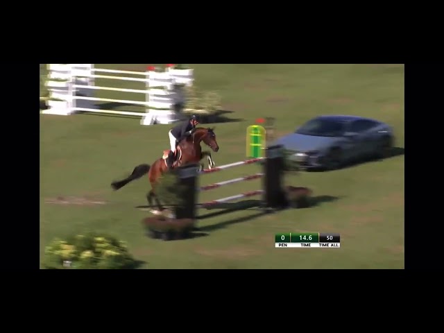 Jump off 3th place Rolex Grand Prix Stephex Masters 2022, Uricas v/d Kattevennen with rider Harrie Smolders.