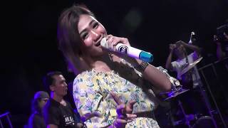 Download lagu Ketampel - Richa Christina \\ Melon Music Live Sobo Banyuwangi mp3