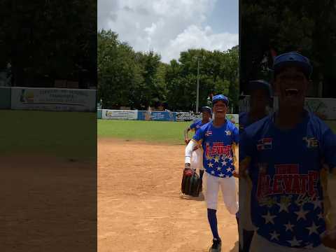 Team elévate kings of God ❤️👑 En la semifinal 🇩🇴🍿.