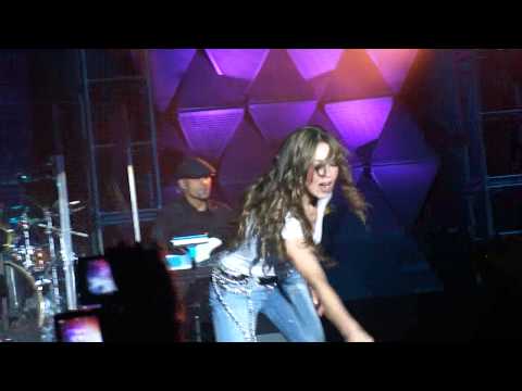 Thalia Viva Tour New York 2013 - Final  com Seduction, A quien le importa, Arrasando ESPETACULAR