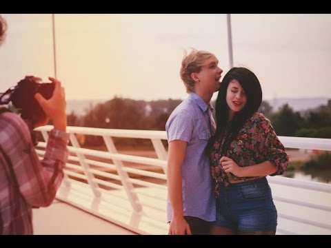 NEW Pop 2014 - Mashup Cover of 25+ Pop Songs - Romain Ughetto Feat. Cécilia Pascal ( The Voice )