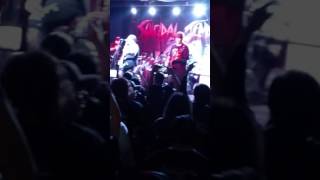 Suicidal Tendencies Living For Life