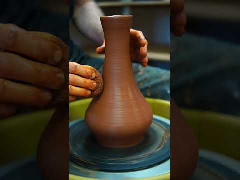 Throwing a Thin Neck vase
