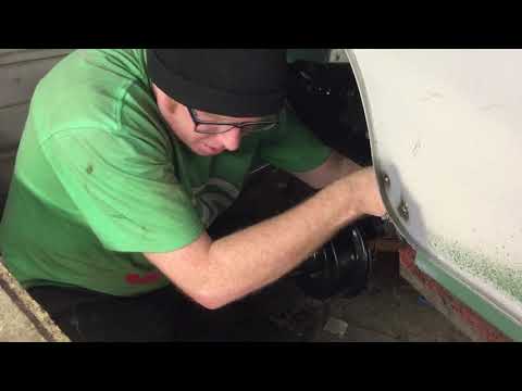 1964 Mk1 Mini Restoration S2 Ep196 - Swivel !